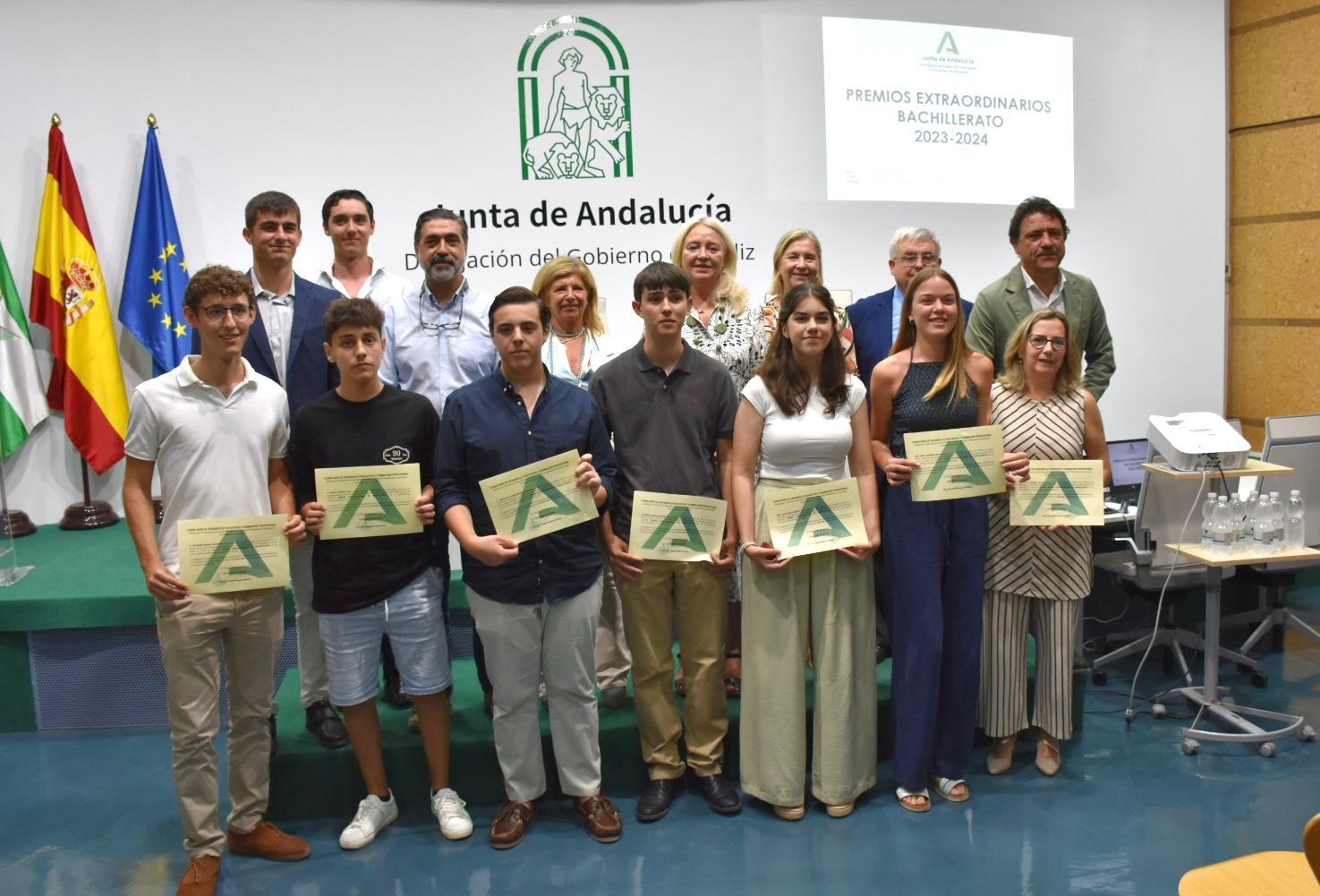 La Junta entrega los Premios Extraordinarios de Bachillerato en la provincia