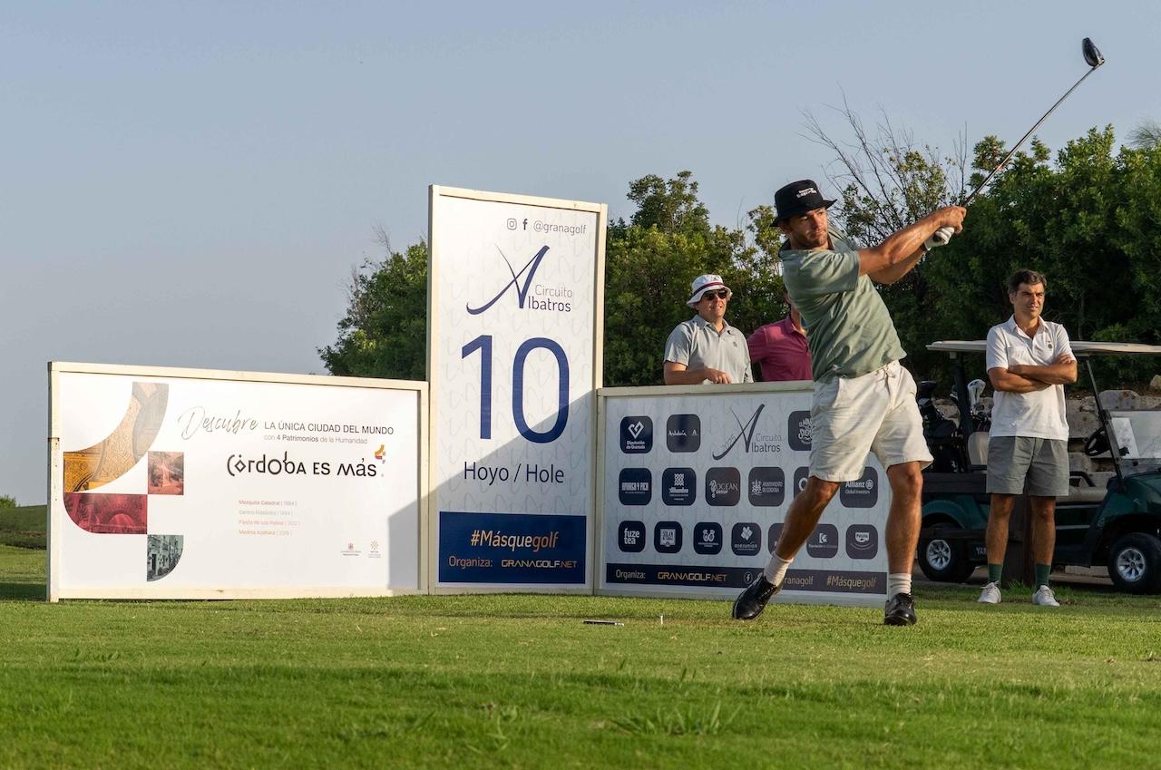 El Circuito Albatros de Golf llega a su ecuador sobre la hierba de Montecastillo, en Jerez