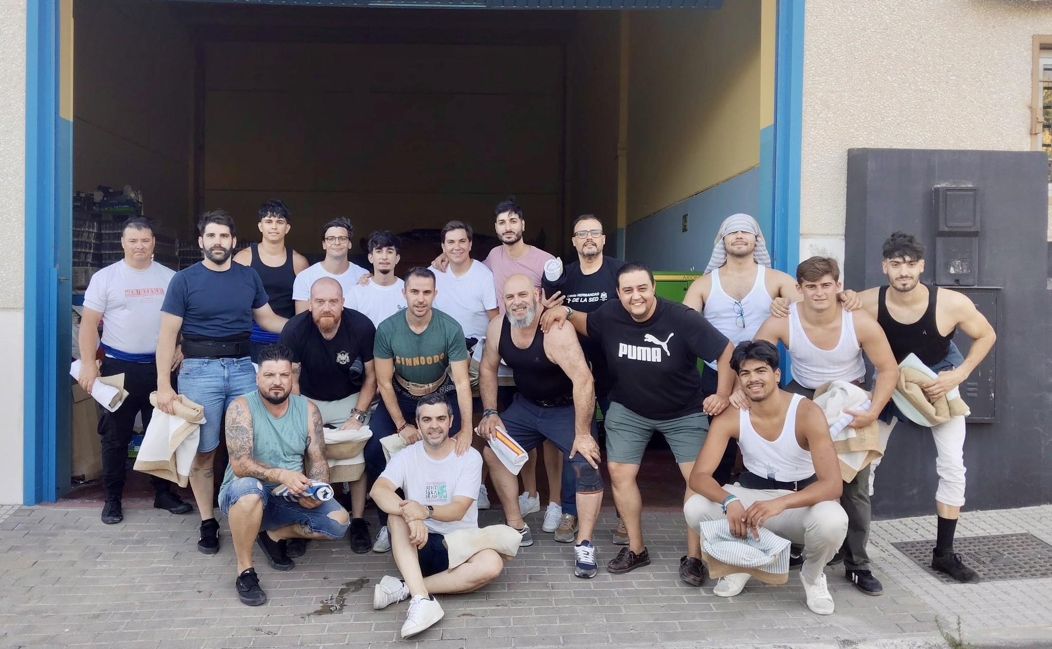 Costaleros del mes de julio