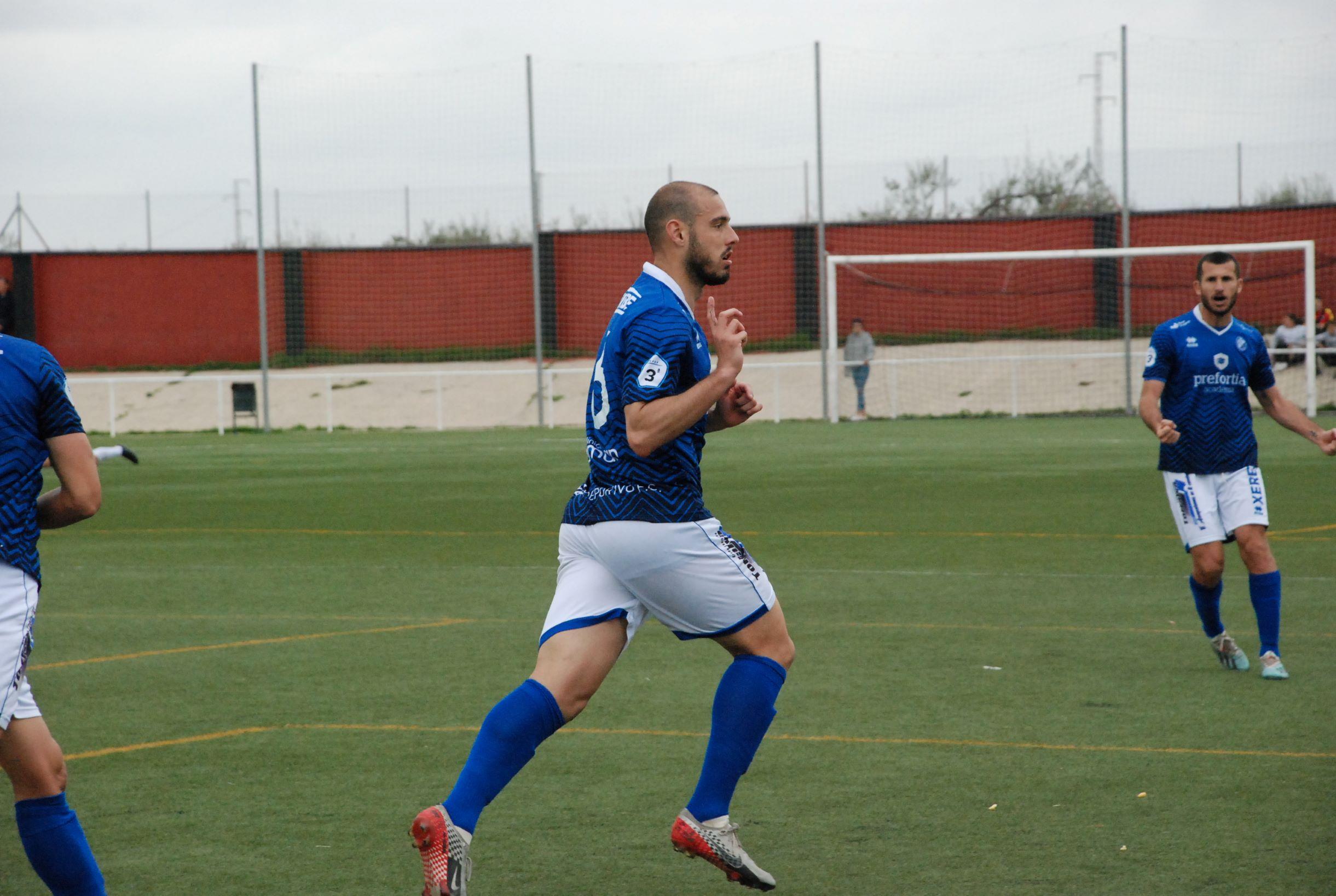 Antonio Sánchez continuará cedido en el Xerez DFC hasta la finalización del playoff de ascenso