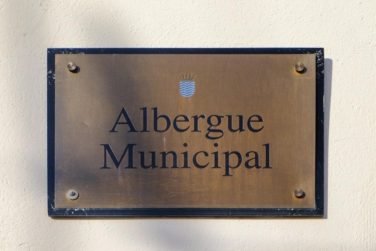 AxSí denuncia que el albergue municipal "amenaza la salud” de empleados y usuarios