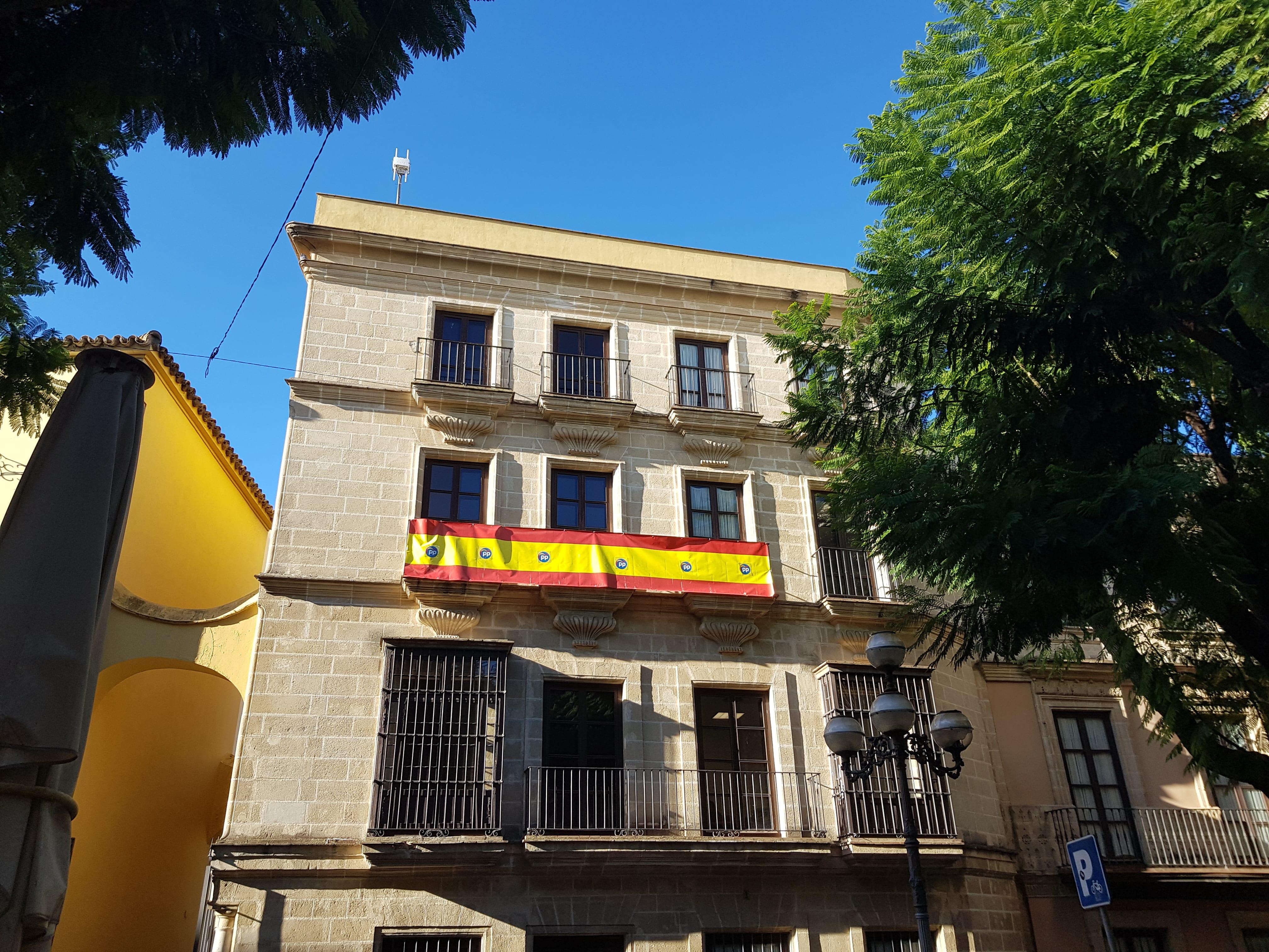 El Ingreso Mínimo Vital se podrá tramitar con ayuda desde la sede del PP local