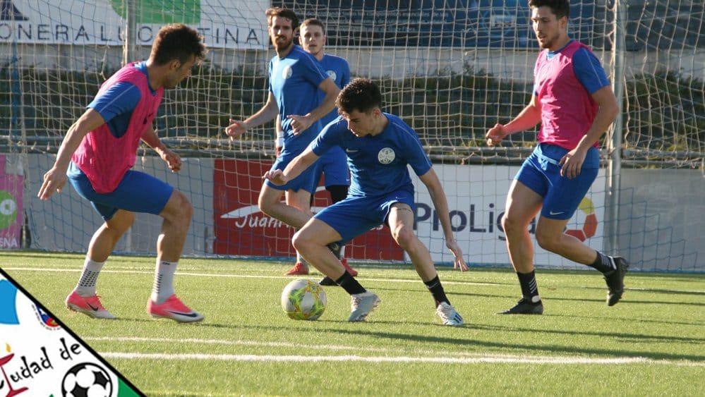 El Ciudad de Lucena se salta el protocolo en sus primeros entrenamientos