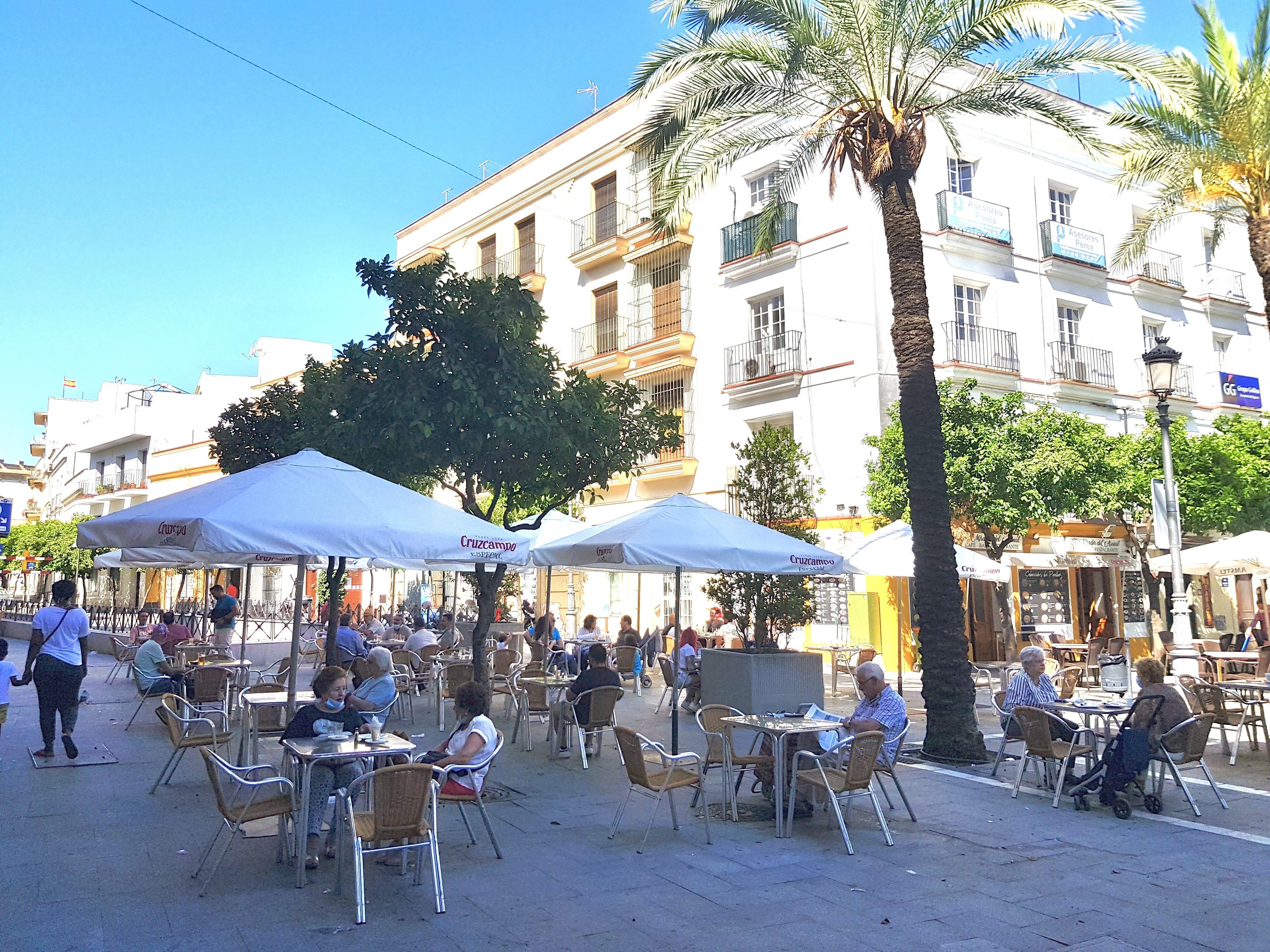 Facua pide más controles en bares y restaurantes para vigilar si cumplen las medidas de seguridad