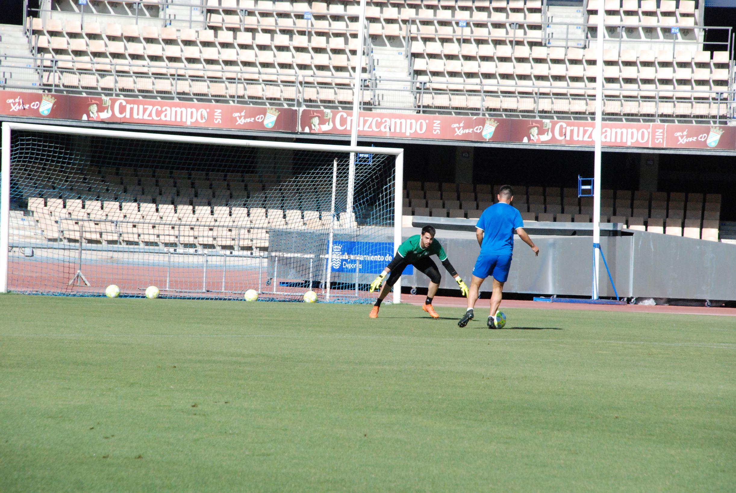 Dos días en Chapín y tres días de descanso para el Xerez DFC en la quinta semana de entrenamientos