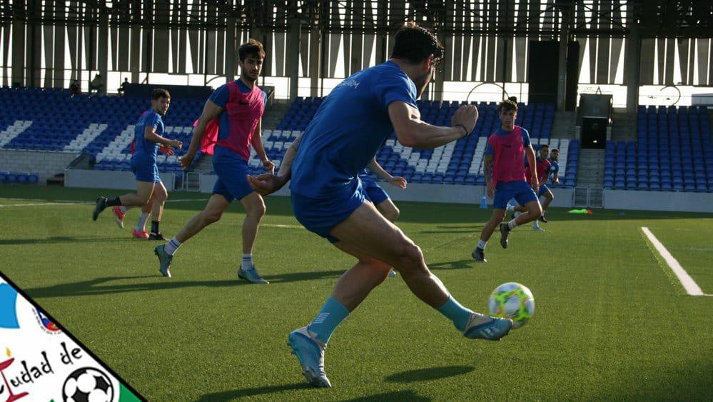 El Ciudad de Lucena comienza a entrenar