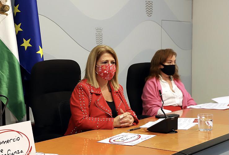 El PP plantea denunciar a Mamen Sánchez por malversación de fondos públicos