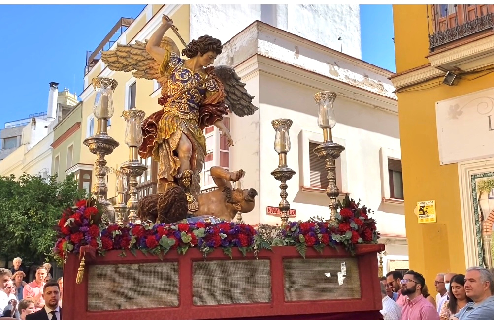San Miguel, el gran estreno en Minerva