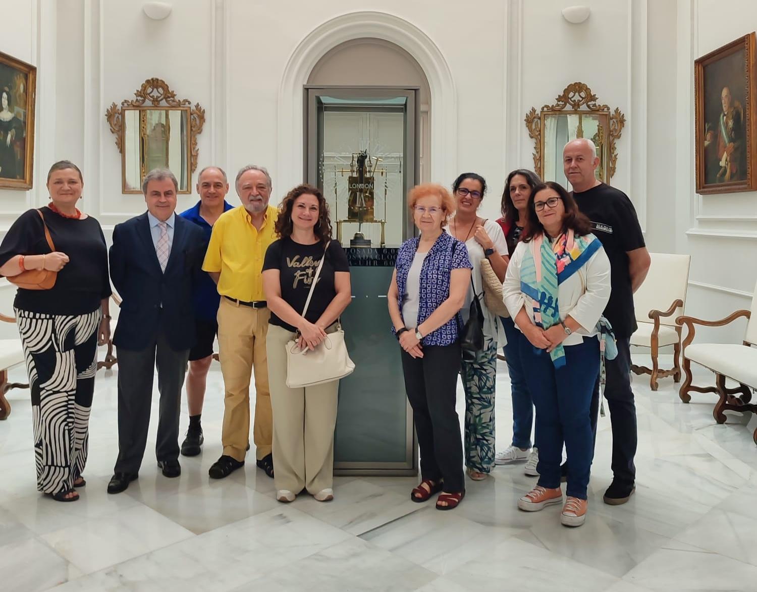 La ingeniera Elena García Armada y la viróloga Margarita del Val visitan el Palacio del Tiempo de Jerez