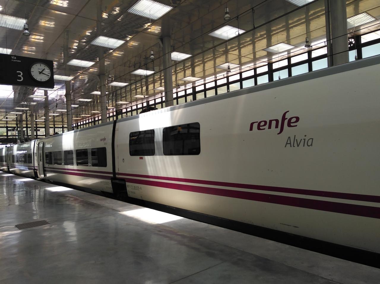 Renfe oferta ocho trenes Alvia más a la semana entre Cádiz y Madrid a partir del domingo 2 de junio