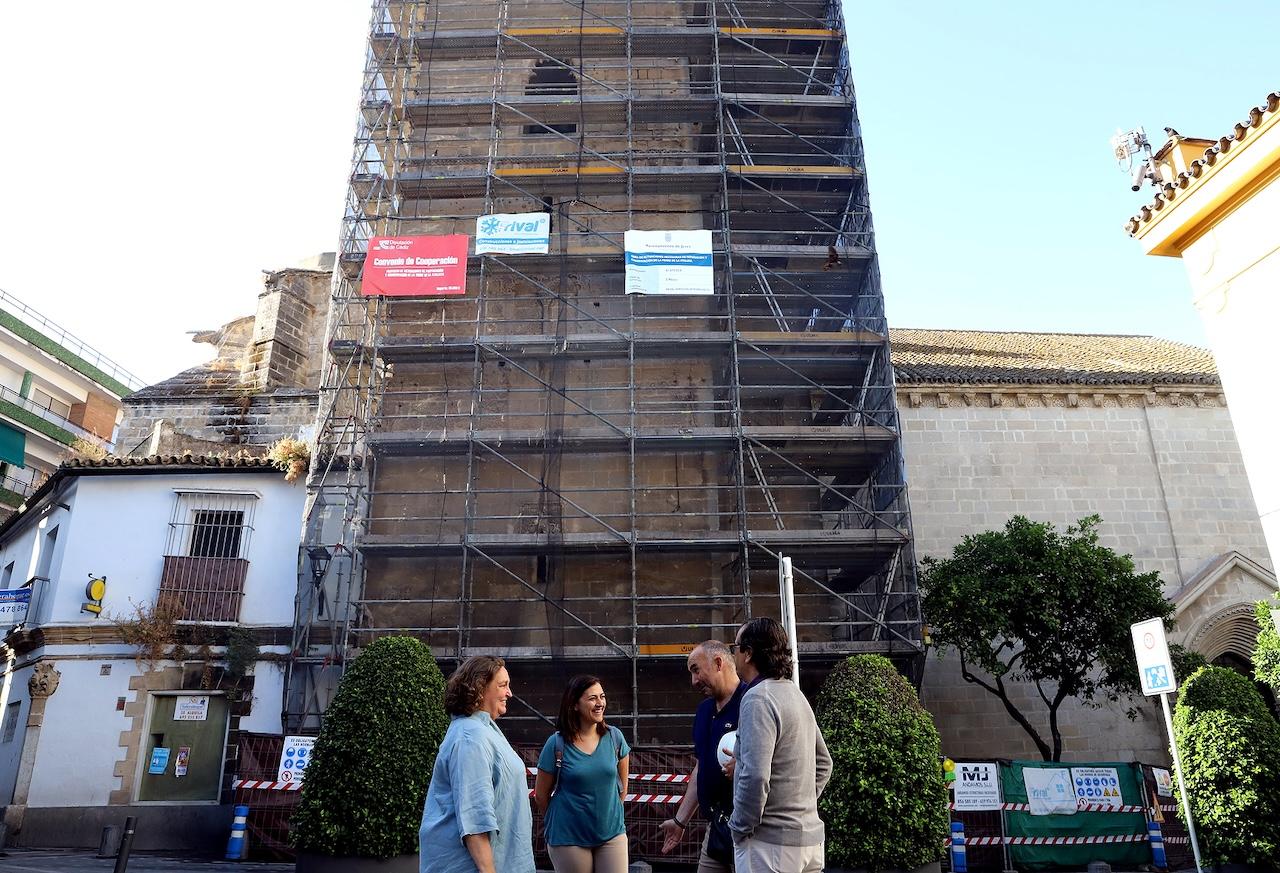 Avanzan a buen ritmo las obras de conservación de la Torre de la Atalaya de Jerez