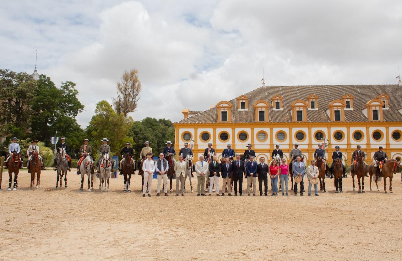 El bicampeón de España Sebastián López cierra con éxito el Concurso Nacional de Equitación de Trabajo en la Real Escuela