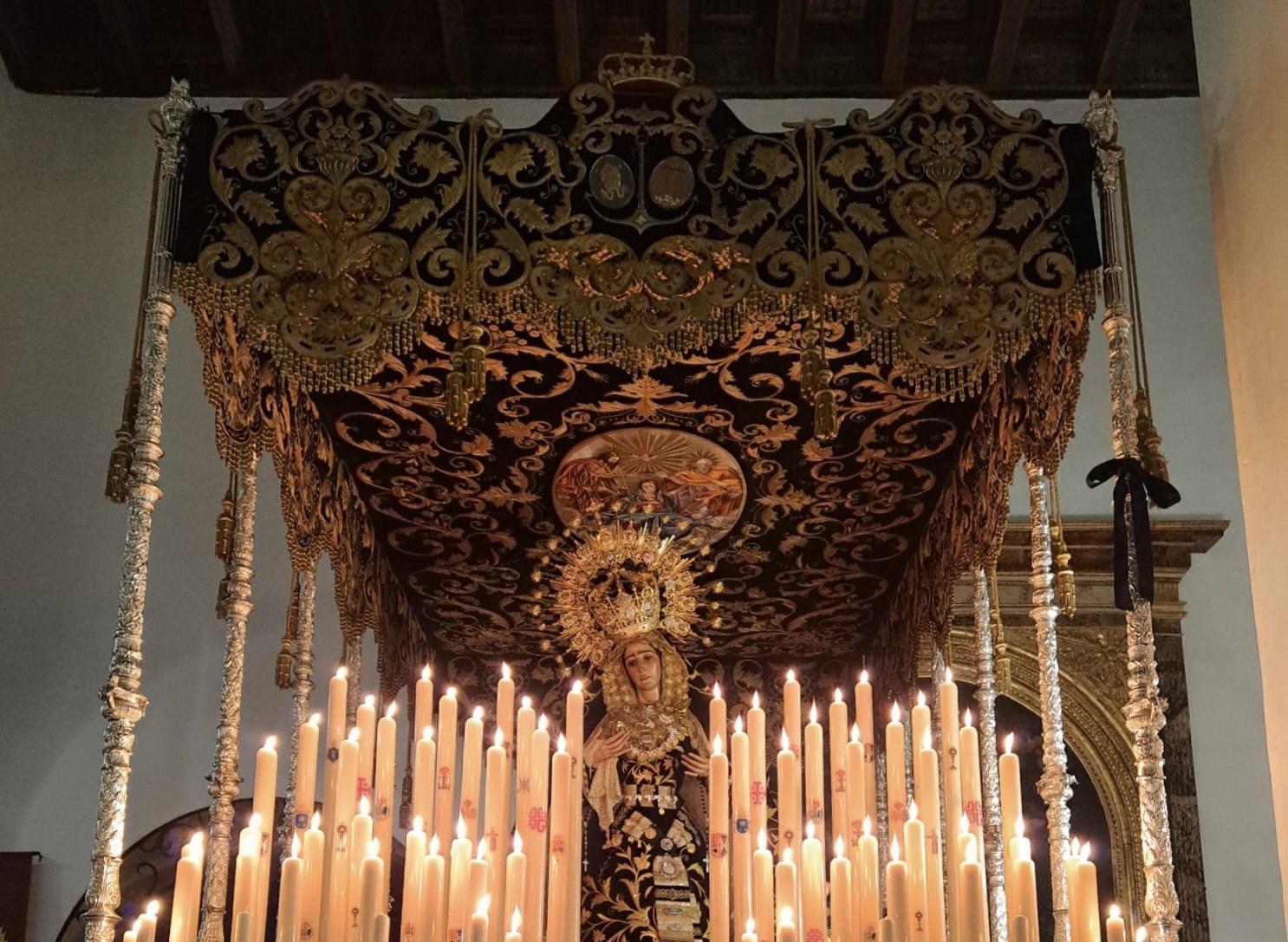 Un palio de Ayamonte para la Virgen del Amparo