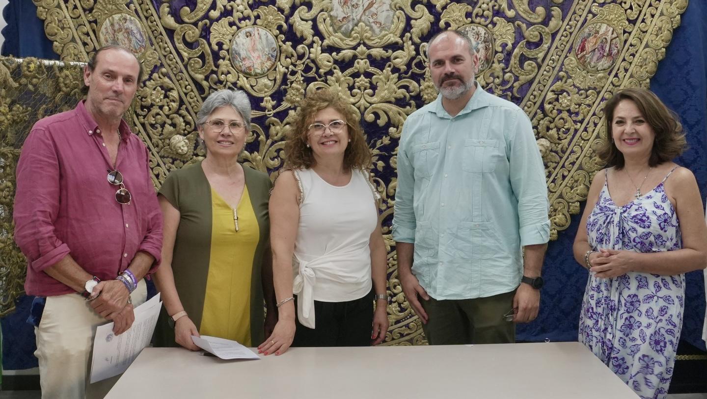 La Amargura inicia la restauración del manto 