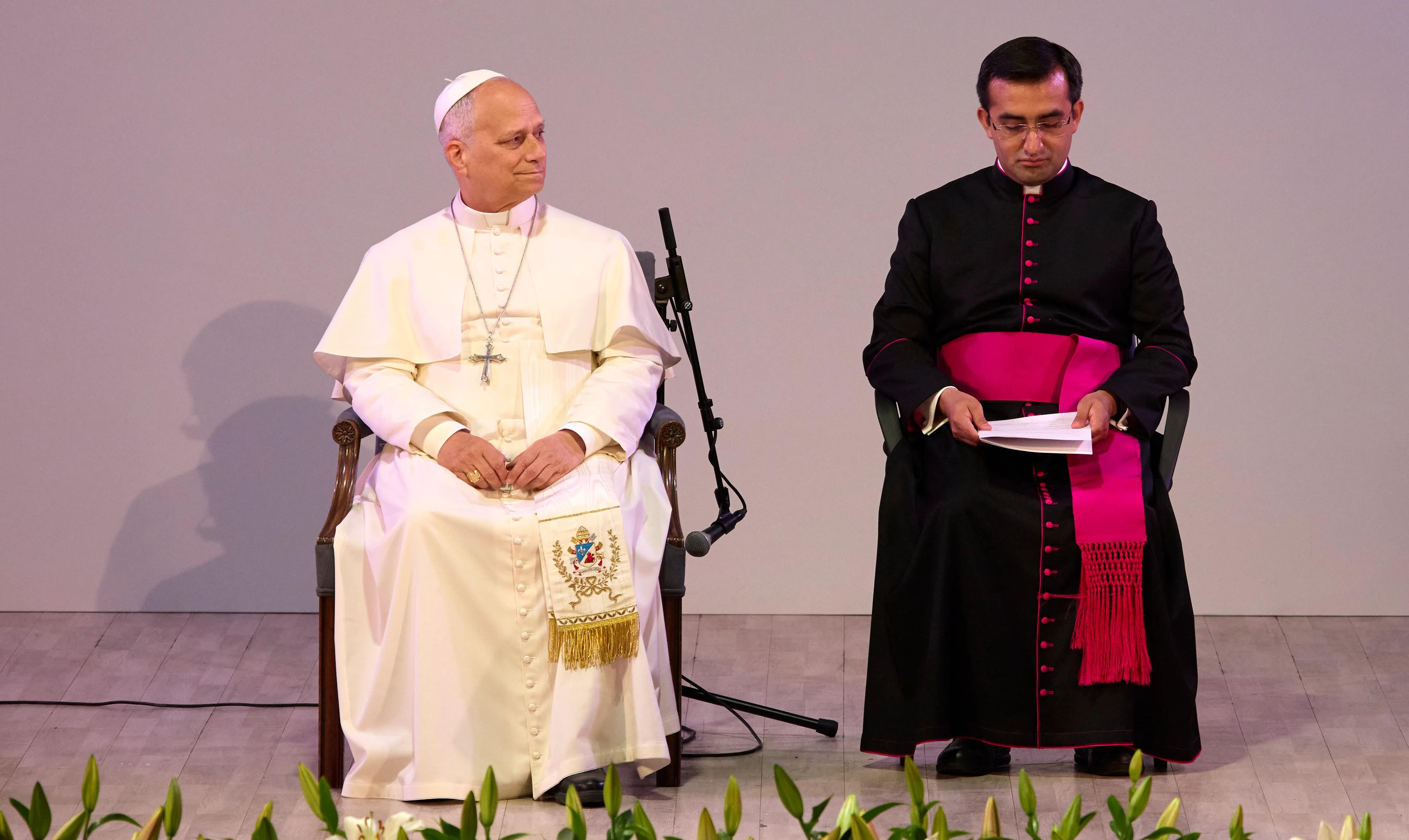 Y la esperanza llegó a la prisión: el Papa en Brians 1