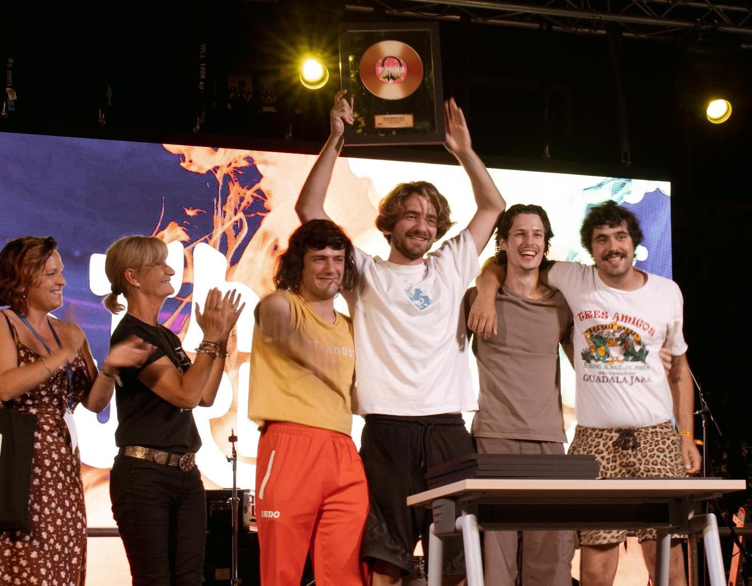 Mientras las abejas duermen, Waterviolet y The Surroyal, ganadores del 6 Grupos 6 en Jerez