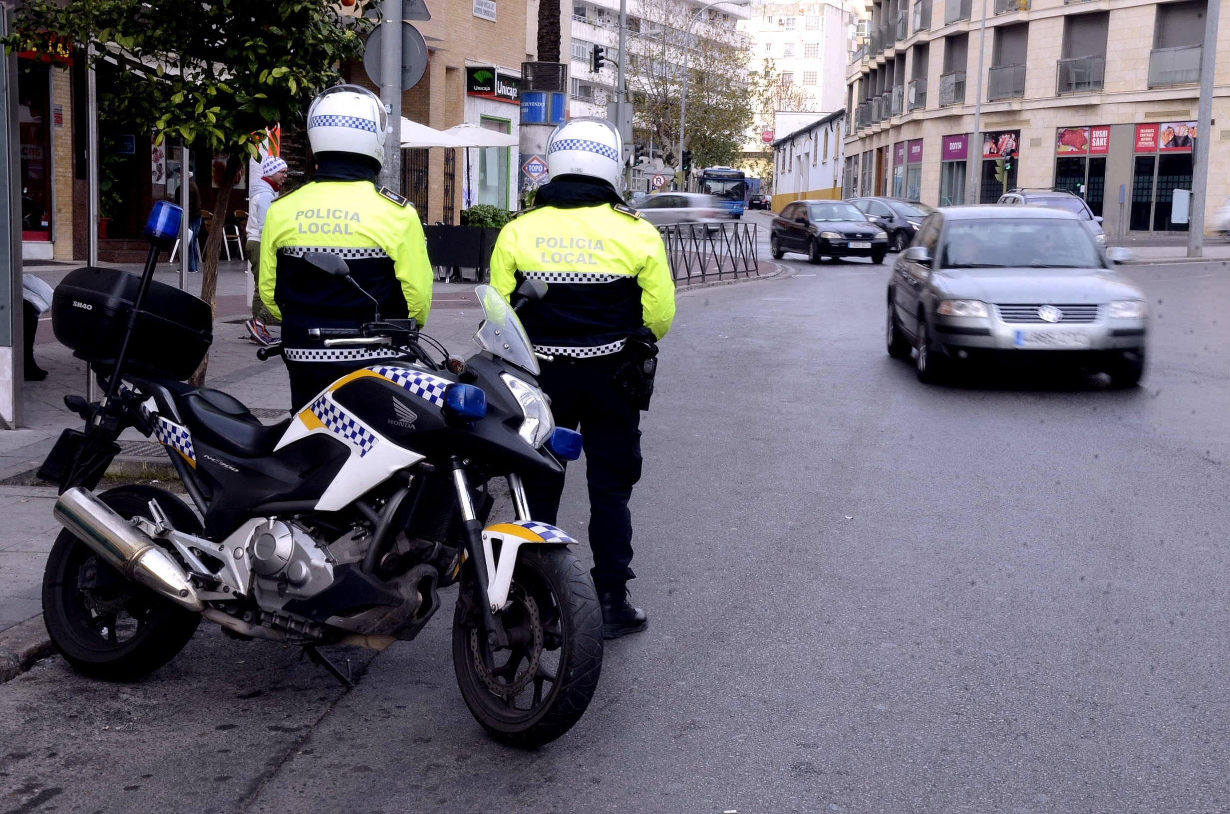 Urgen al PSOE de Mamen Sánchez a que garantice la protección de la Policía Local