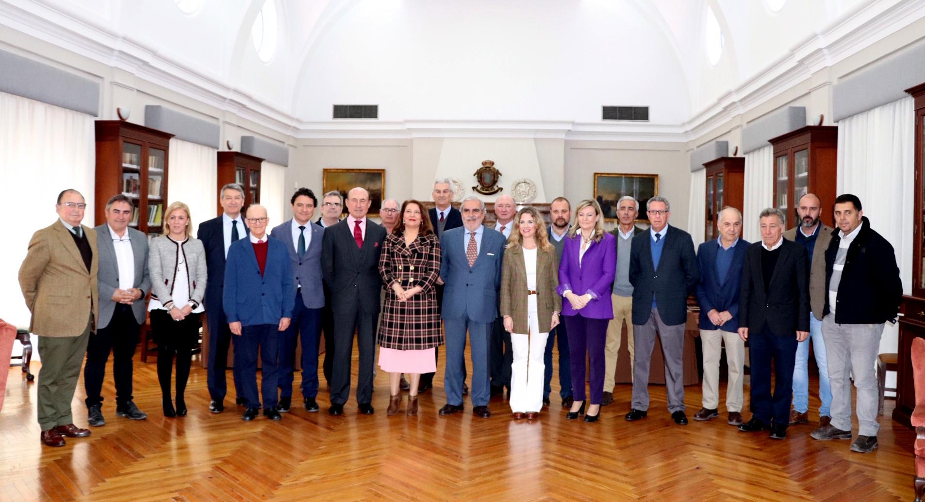 La consejera de Agricultura se reúne con representantes del Marco de Jerez