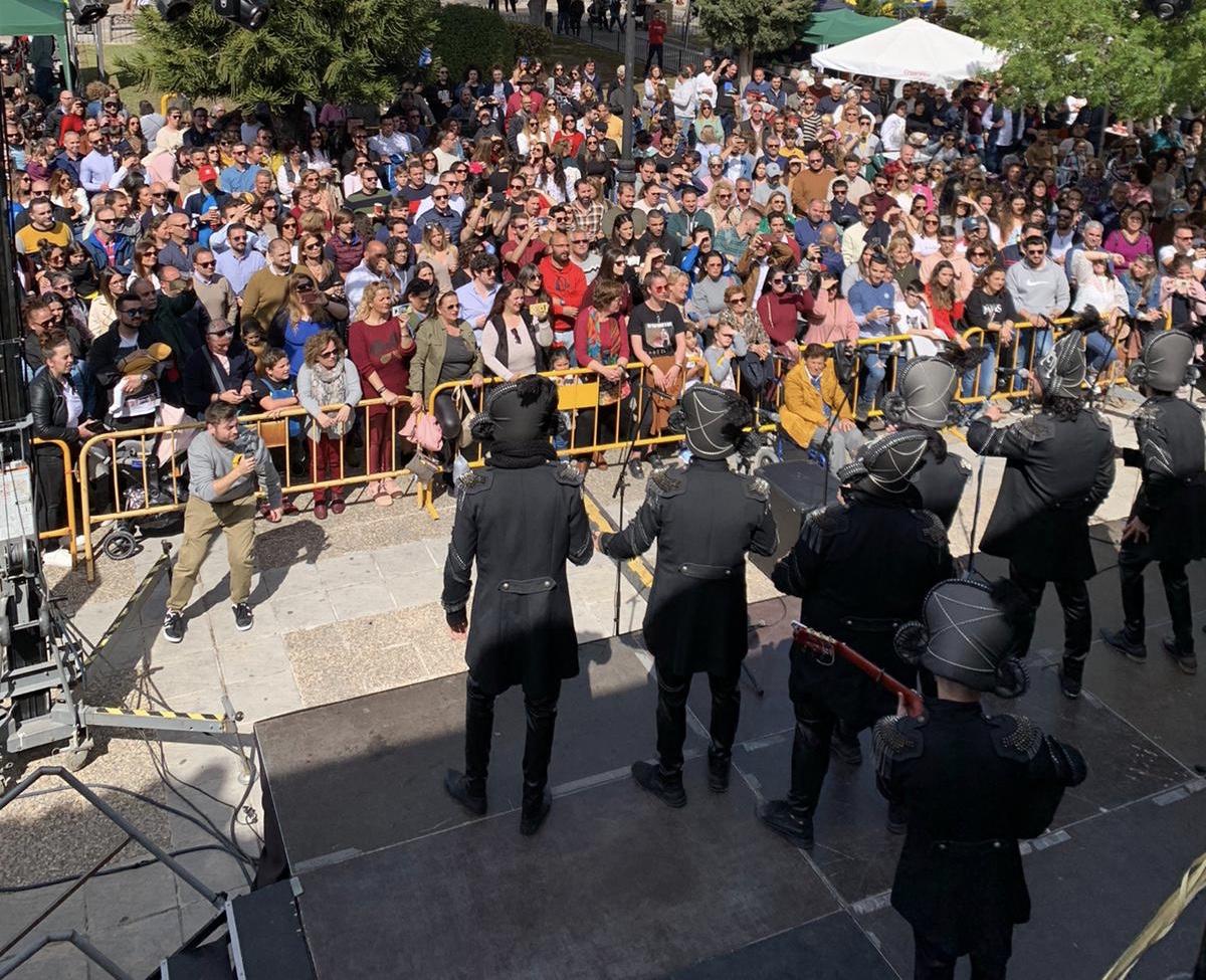 La comparsa de Juan Carlos Aragón pone el broche al Carnaval de Guadalcacín