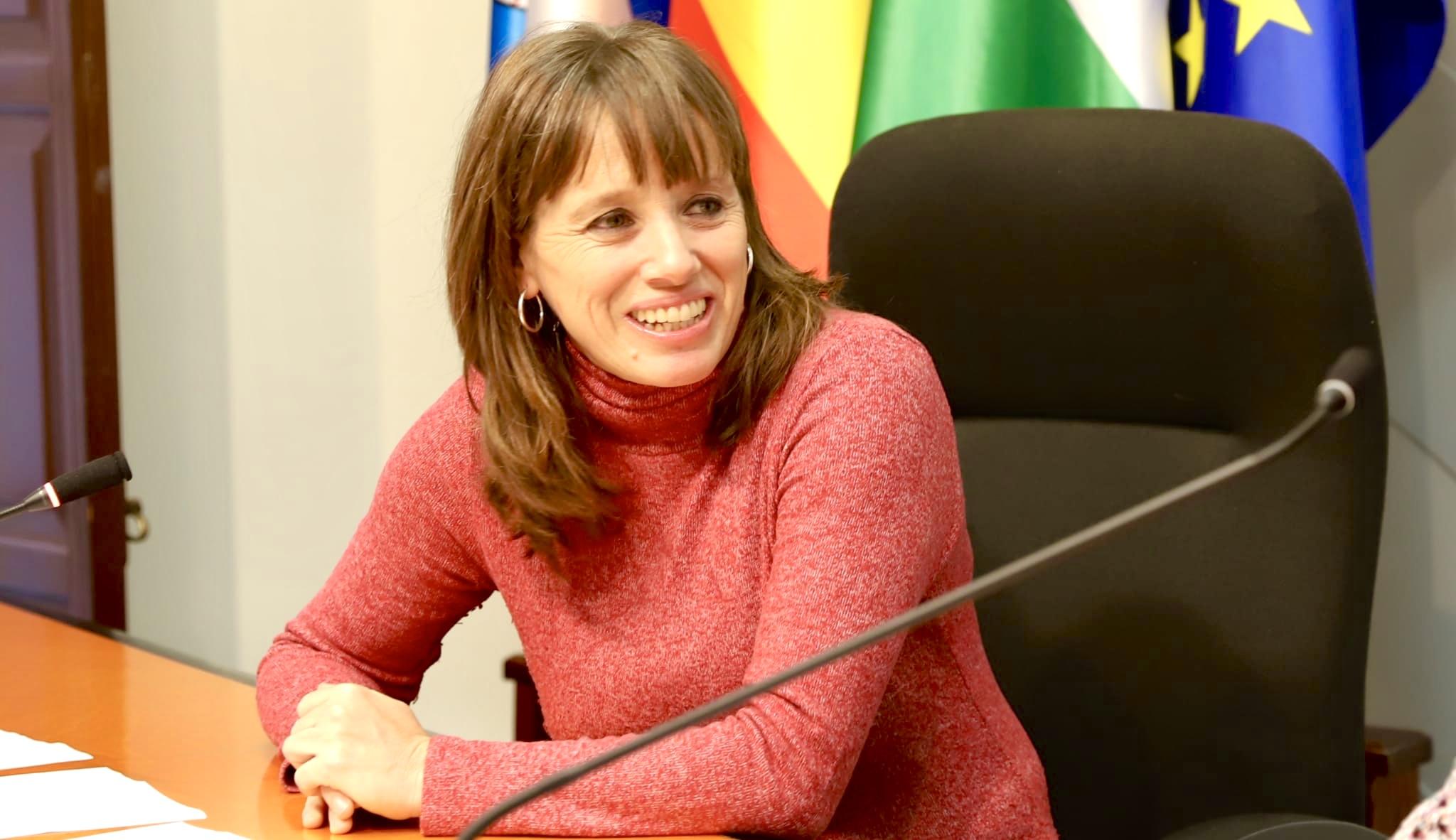 Laura Álvarez amenaza a sindicatos del Ayuntamiento y les coarta la libertad de expresión