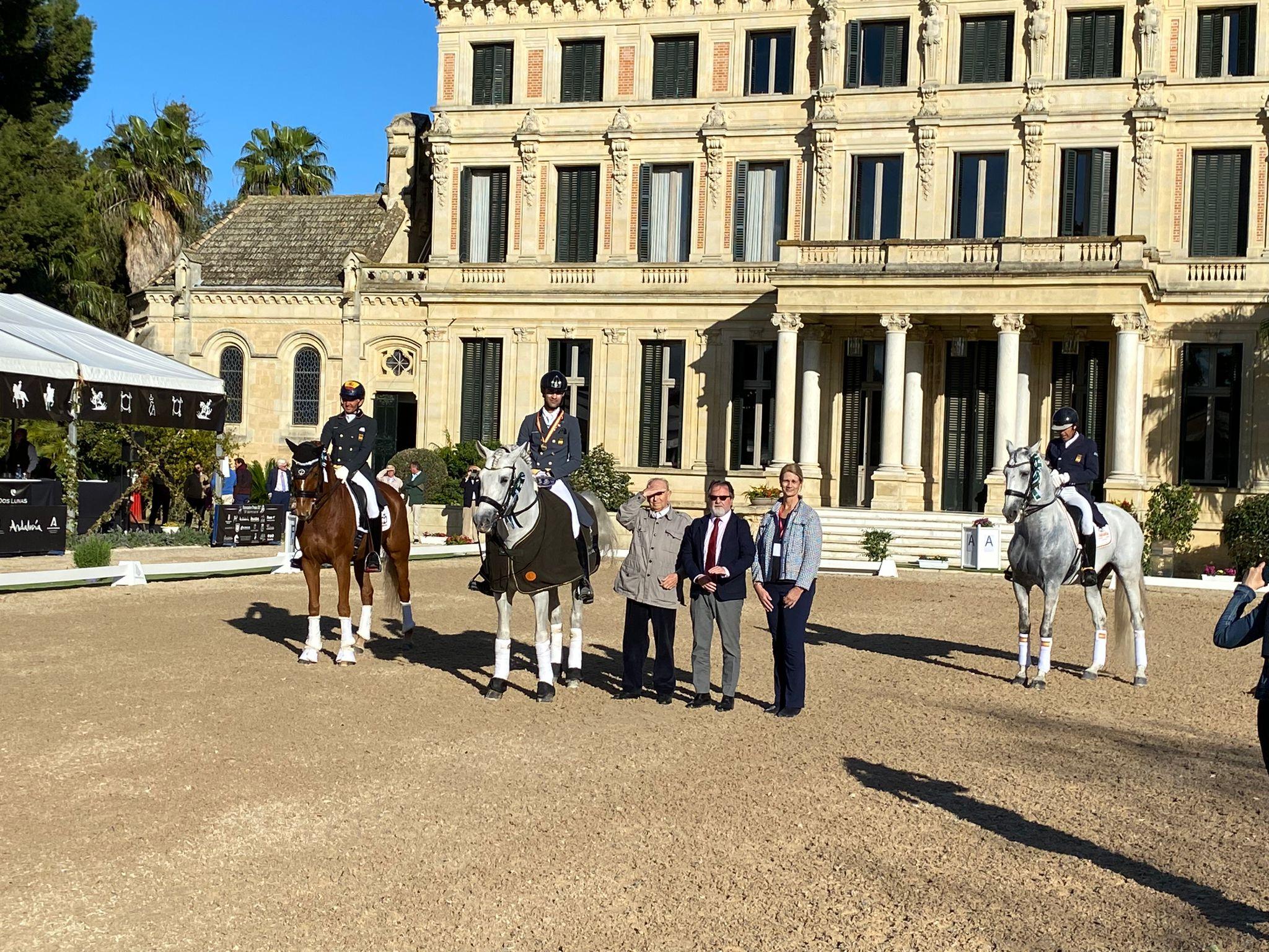 Triplete español en el podio del Gran Premio Especial con un mundialista y dos olímpicos en la Real Escuela