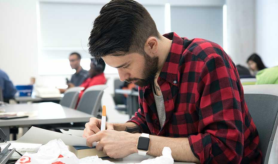 Las universidades andaluzas reservan plazas en 334 grados el próximo curso para estudiantes extranjeros