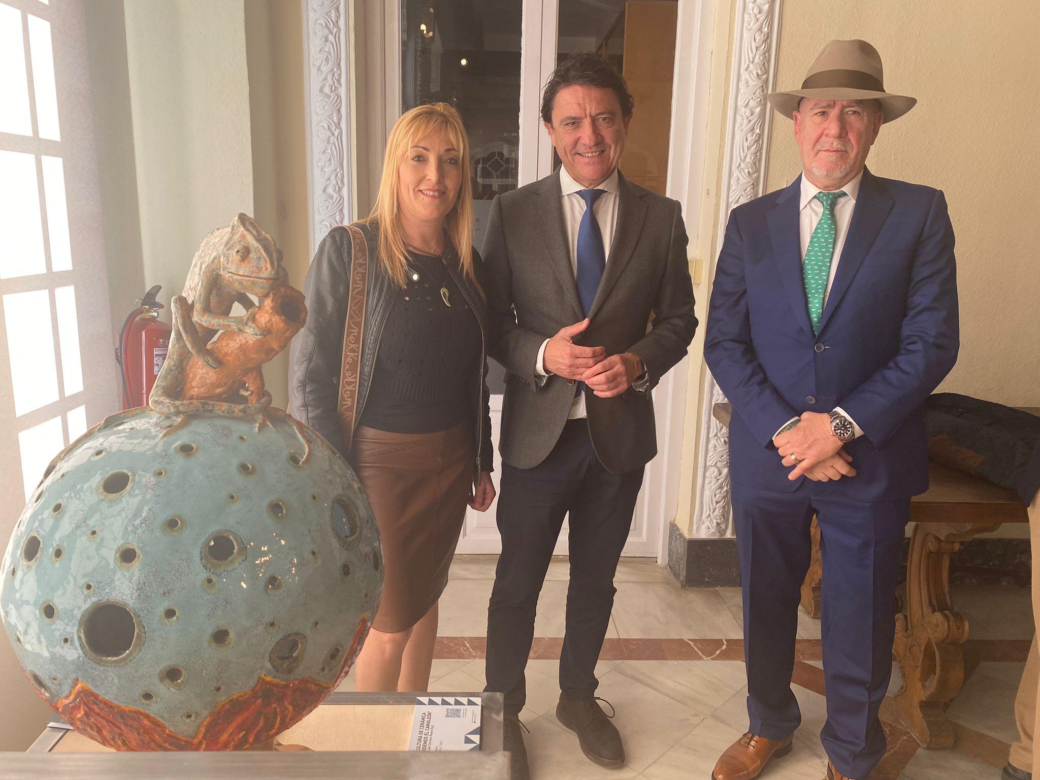 La jerezana Isabel Núñez Díaz y otros artesanos de la provincia participan en la exposición ‘Artesanía con A de Andalucía’