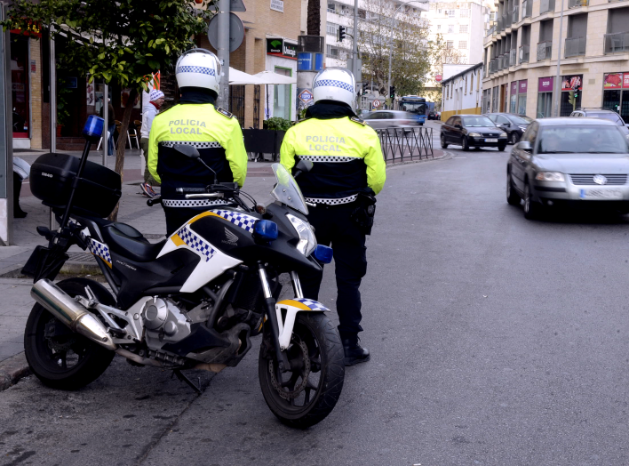 La Policía Local de Jerez detiene a un individuo por intento de robo con violencia en el centro de la ciudad