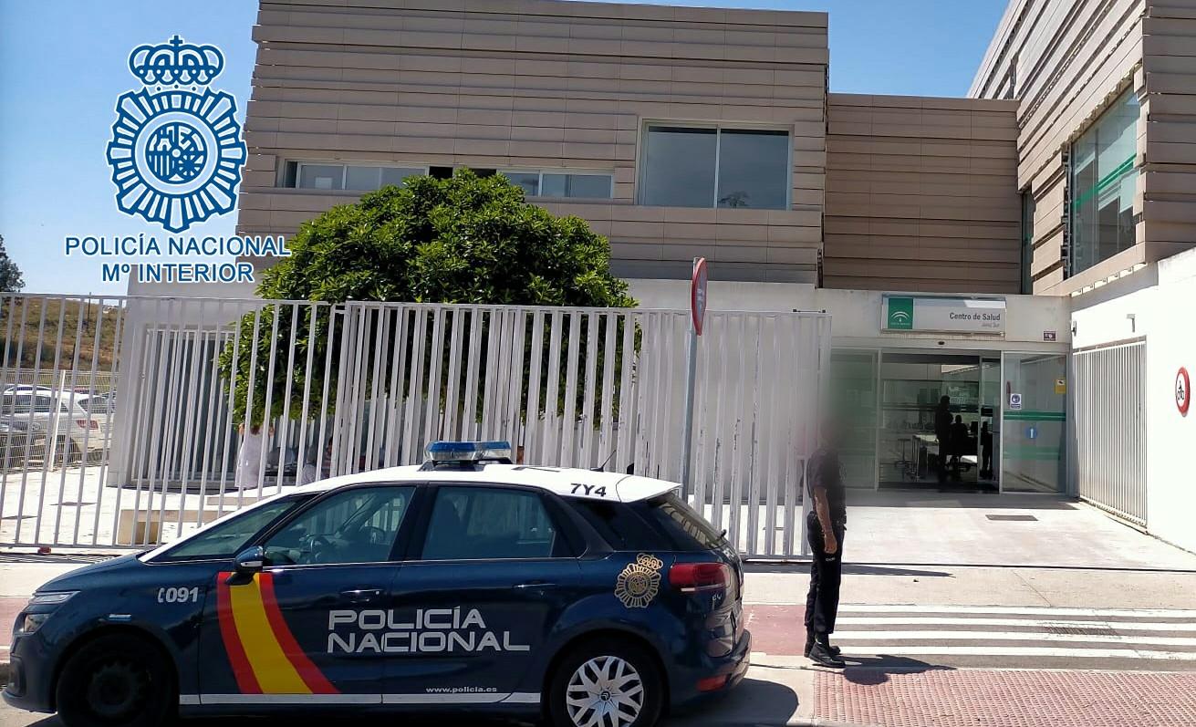 Detenido un hombre por violencia y agresividad en el Centro de Salud Jerez Sur