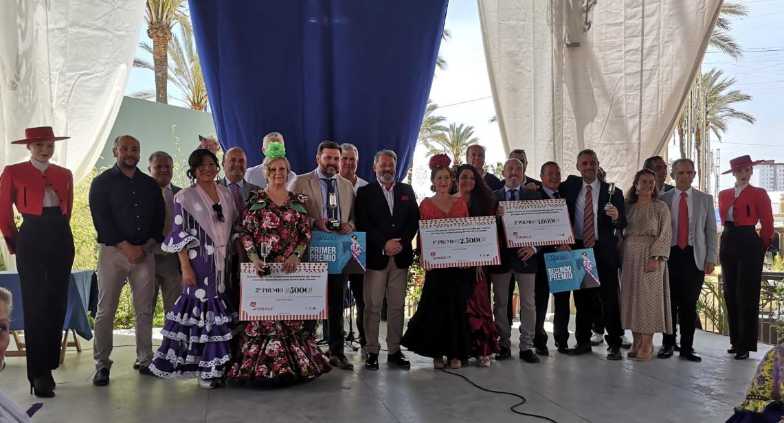 La P.F. Buena Gente de Jerez recibe el Premio a 'la mejor caseta' de la Feria del Caballo 2022