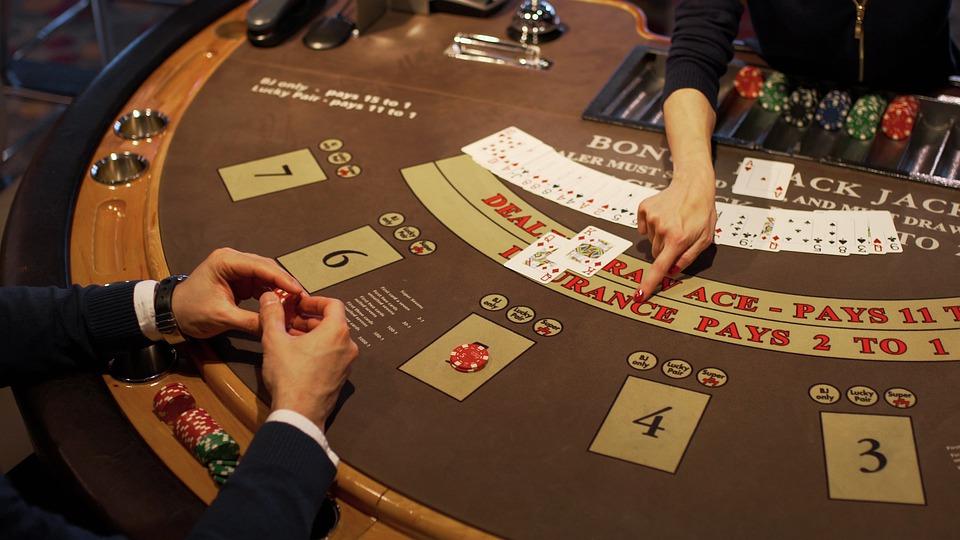 Estrategias básicas para el Blackjack