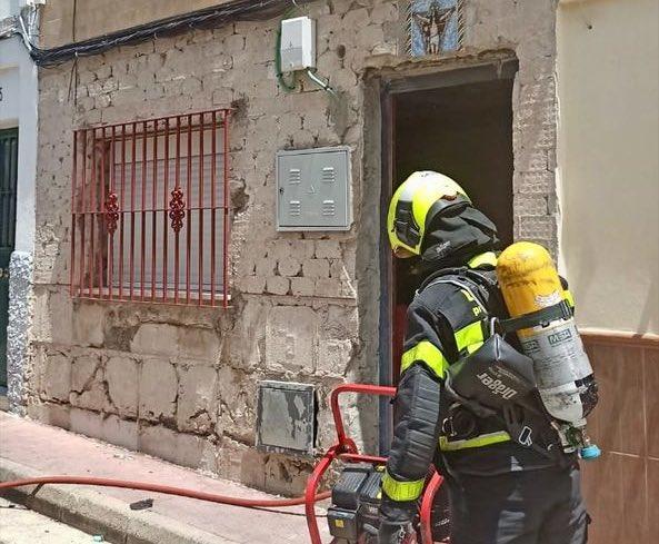 Arde una casa dedicada al cultivo de drogas en la Zona Sur de Jerez