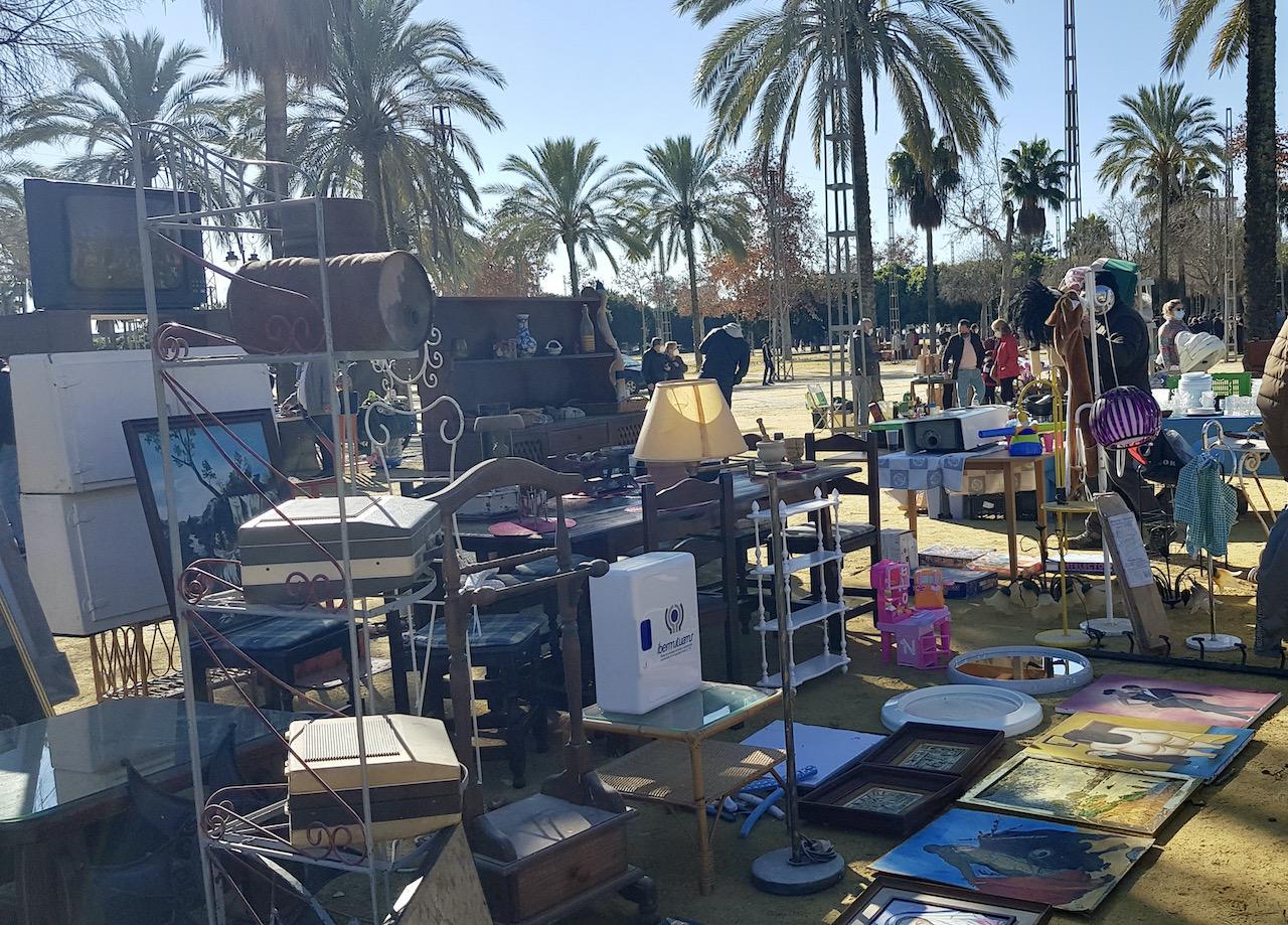 El Rastro de Jerez se reanuda este domingo en la explanada de los cacharritos