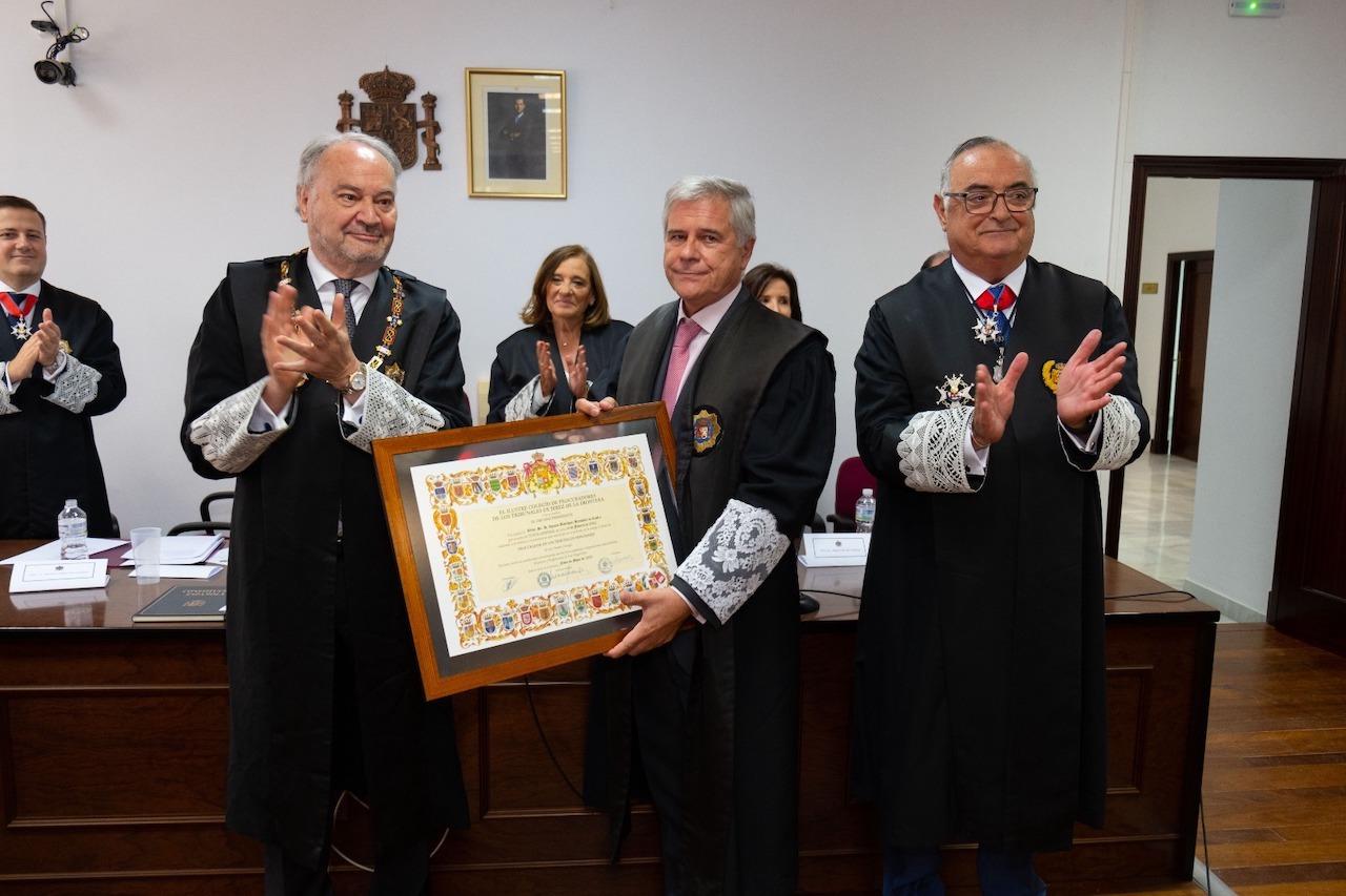 El presidente de los procuradores de España, en el acto de jura y distinciones del Colegio de Procuradores de Jerez