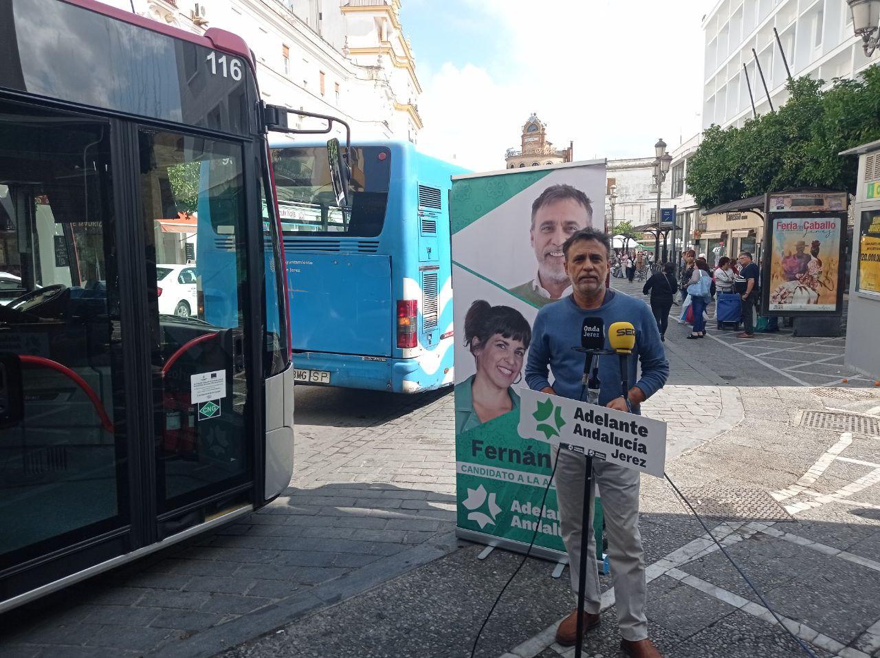 Adelante Andalucía quiere poner en marcha el plan 'Un autobús por derecho' para conectar todos los barrios de Jerez