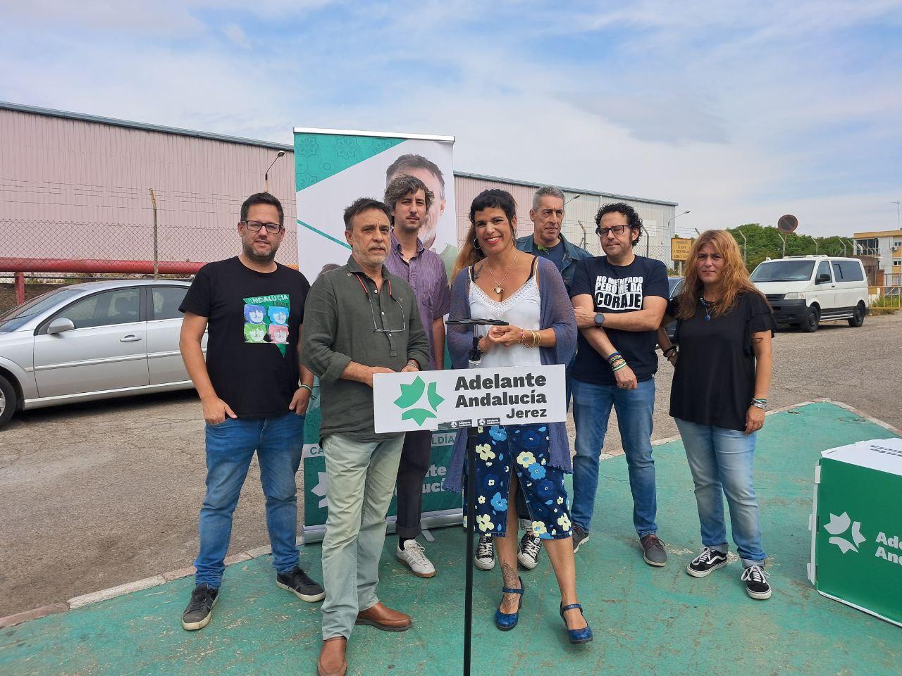 Adelante Andalucía presenta su propuesta para recuperar la fábrica de botellas y la industria del vidrio en Jerez