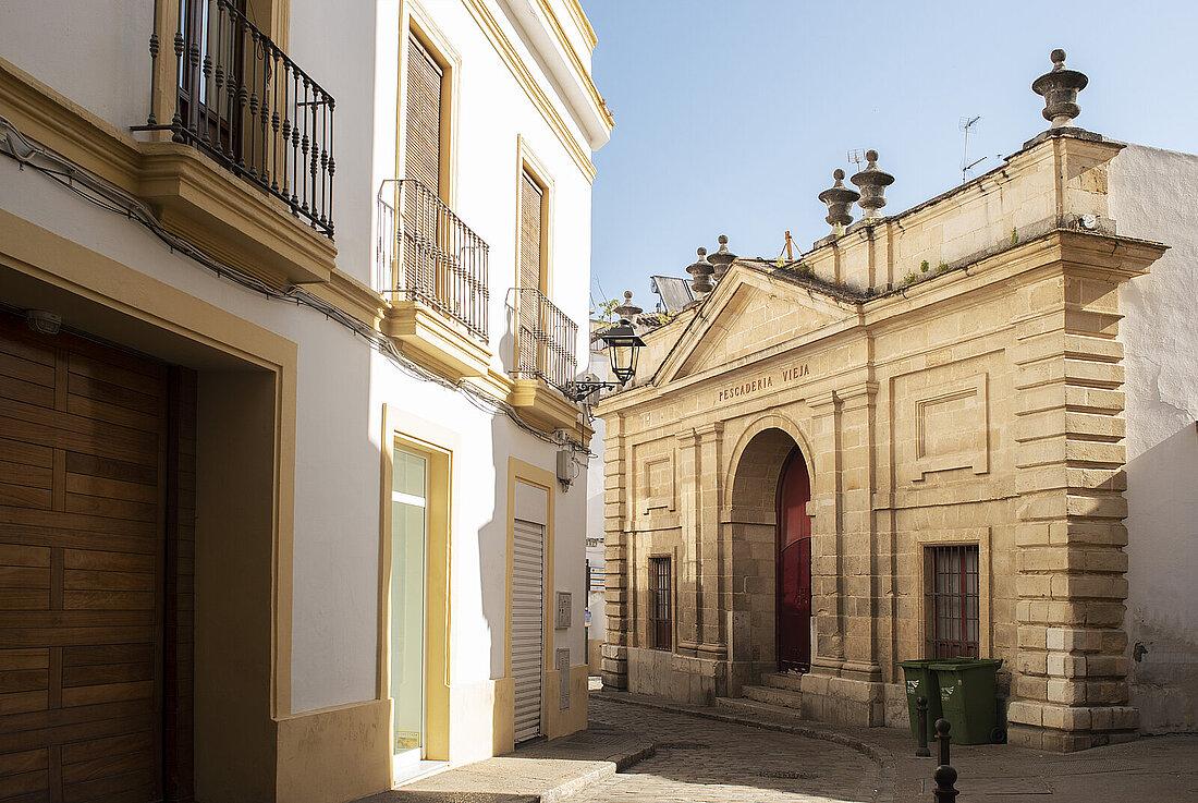 Una treintena de autores andaluces participan en la exposición 'Nocturnos', que abre sus puertas el sábado en la Sala Pescadería Vieja