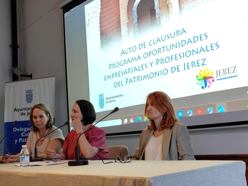El programa 'Oportunidades empresariales del Patrimonio de Jerez' concluye con la entrega de diplomas a los participantes