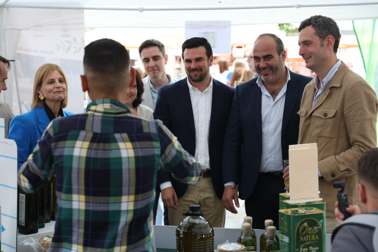 La feria Saborea el Campo, de Asaja, muestra en Jerez el valor de la industria agroalimentaria