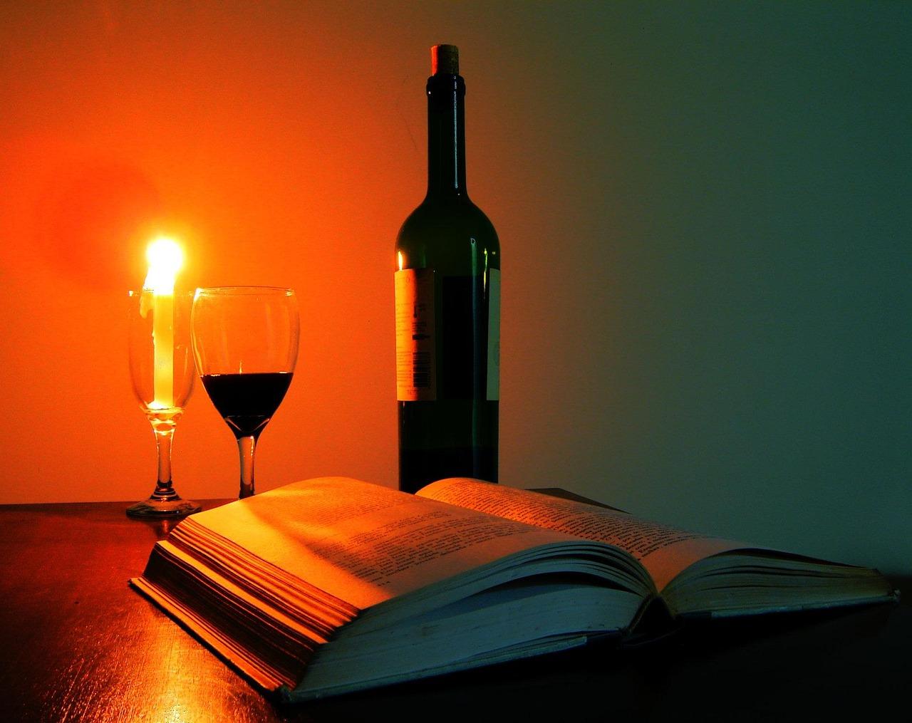 La Jornada Literatura y Vino se celebra en la calle Larga de Jerez este sábado 2 de mayo