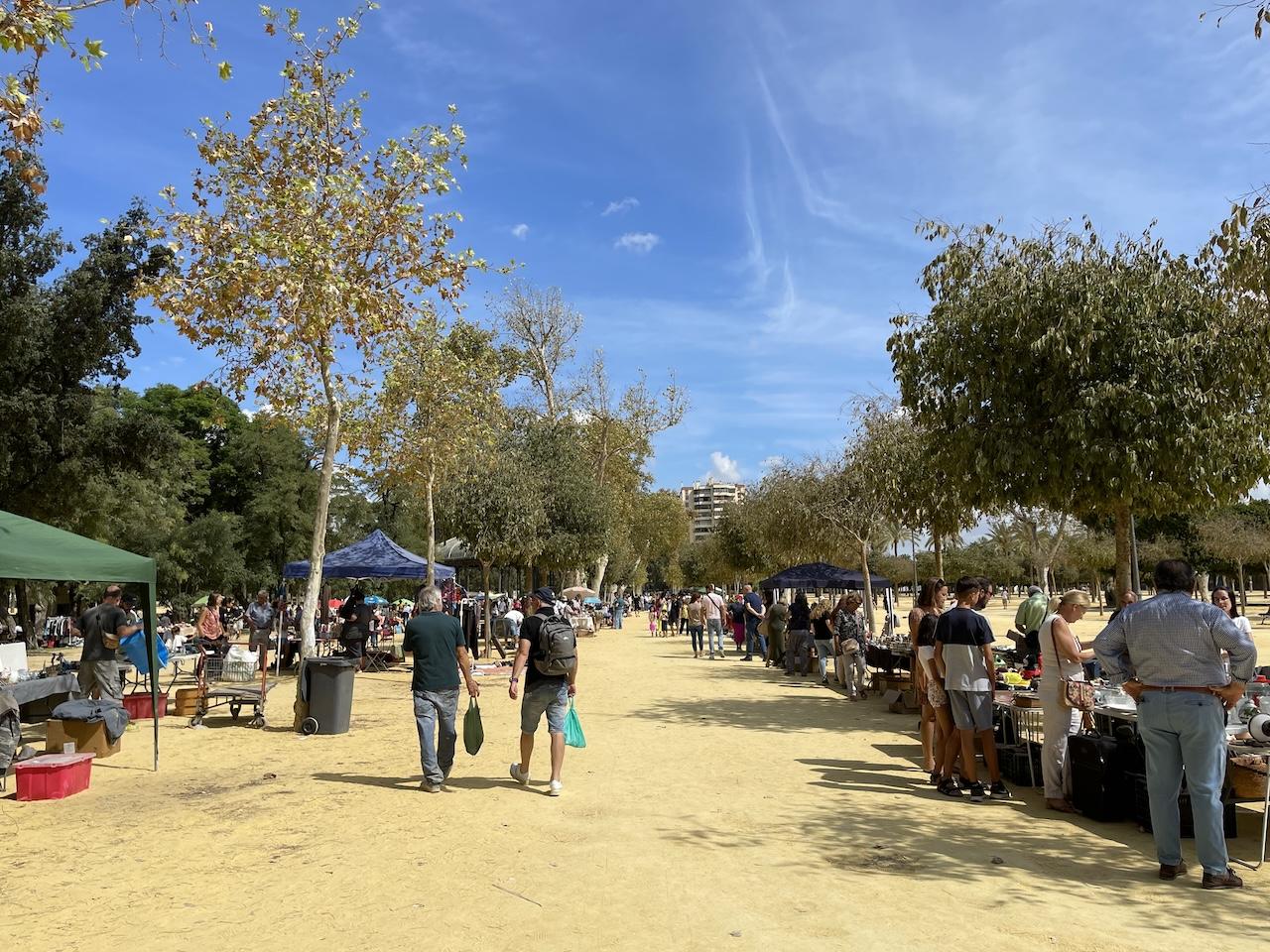 Suspendido el Rastro de Jerez hasta el 31 de mayo por el montaje y celebración de la Feria del Caballo 2026