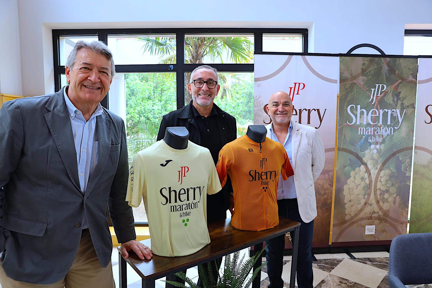 Jerez se convierte este fin de semana en el epicentro del deporte y enoturismo con la celebración de la Sherry Maratón & Bike