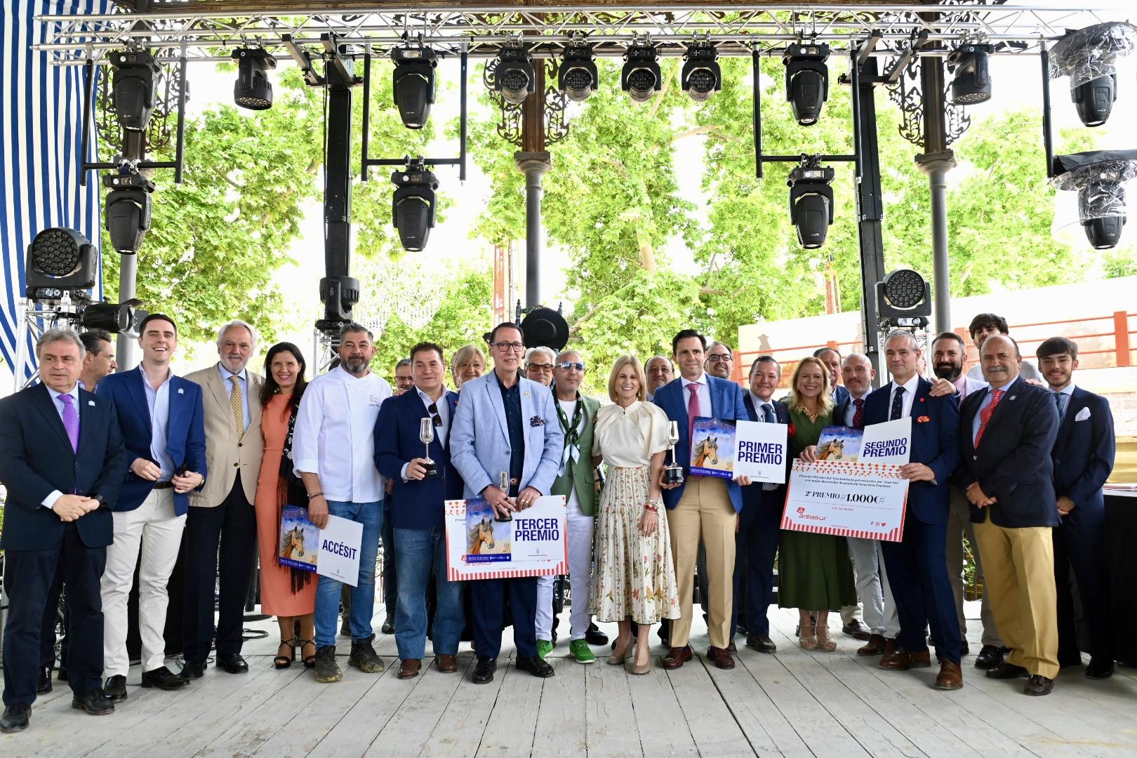 Las casetas Palo Cortado, Entre Amigos y Peña Bulería ganan el concurso de la Feria del Caballo 2026