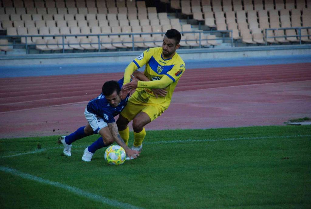 Xerez Deportivo FC 0-1 Conil CF: Barreño de agua helada sin pegada y sin fortín