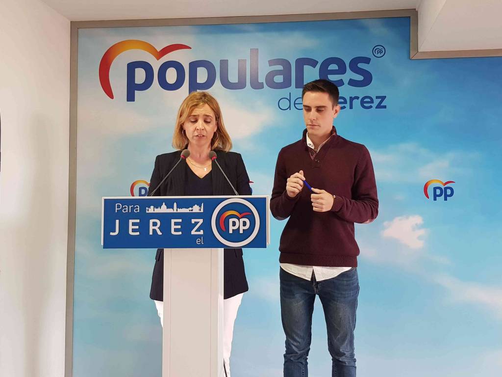 El PP denuncia “las trampas del PSOE de Mamen Sánchez” en las oposiciones a Policía Local