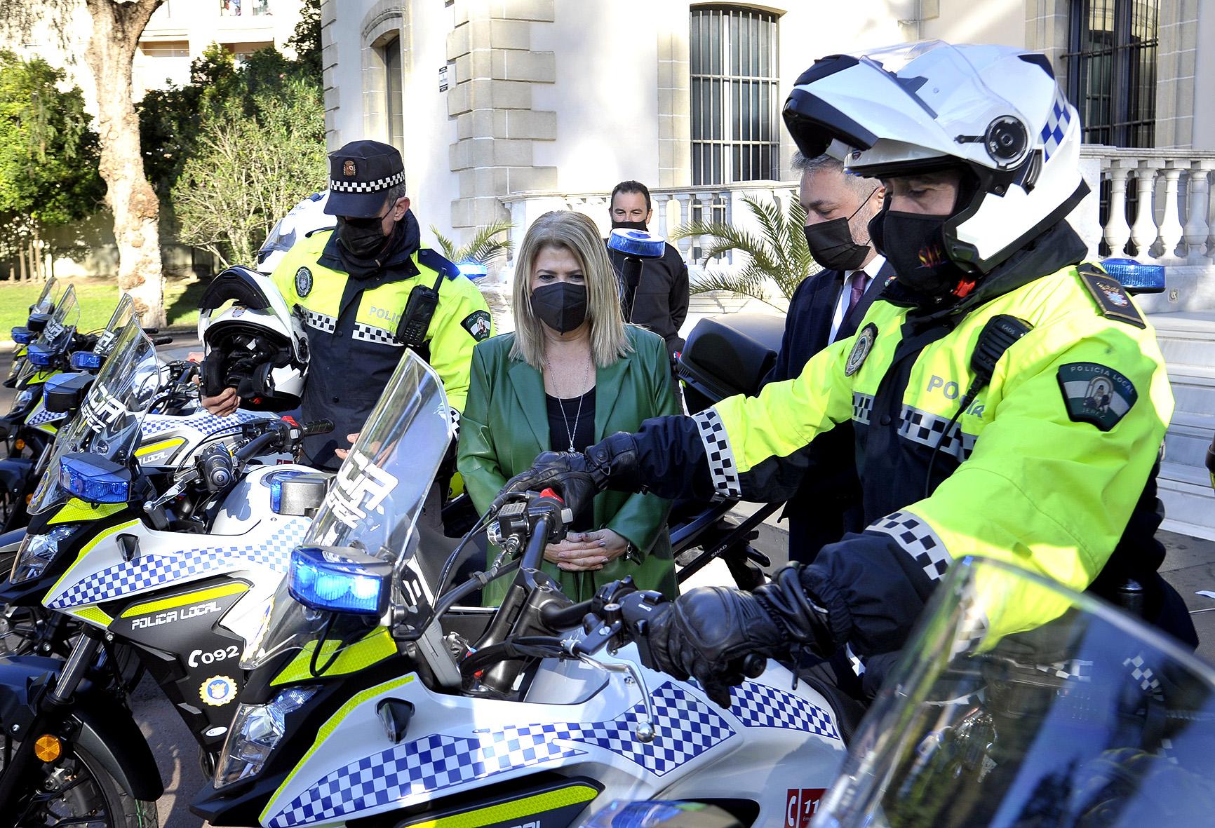 Seis nuevas motos de la Policía Local de Jerez se incorporan para la regulación y el control del tráfico