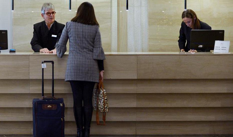 El sector hotelero andaluz sigue al alza en octubre con un 28,8% más de hoteles abiertos y el triple de alojados
