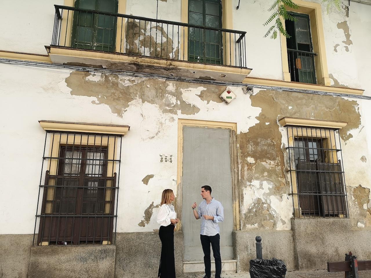 El PP lamenta que el PSOE de Mamen Sánchez abandone una finca municipal en plena calle Ancha