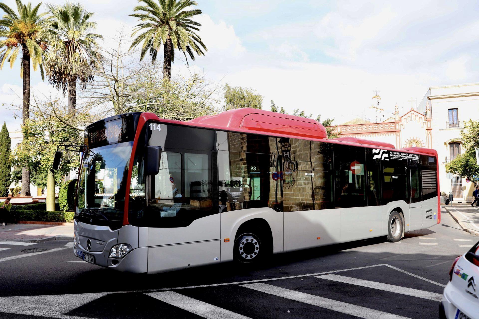 Mamen Sánchez deja sin mantenimiento a los autobuses urbanos