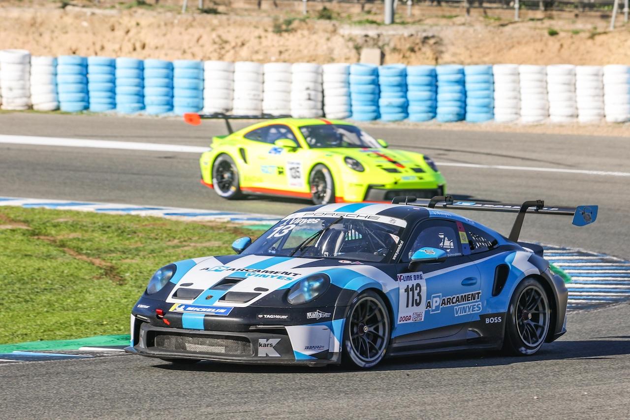 Joan Vinyes se lleva la victoria en la prueba del GT-CER en Jerez